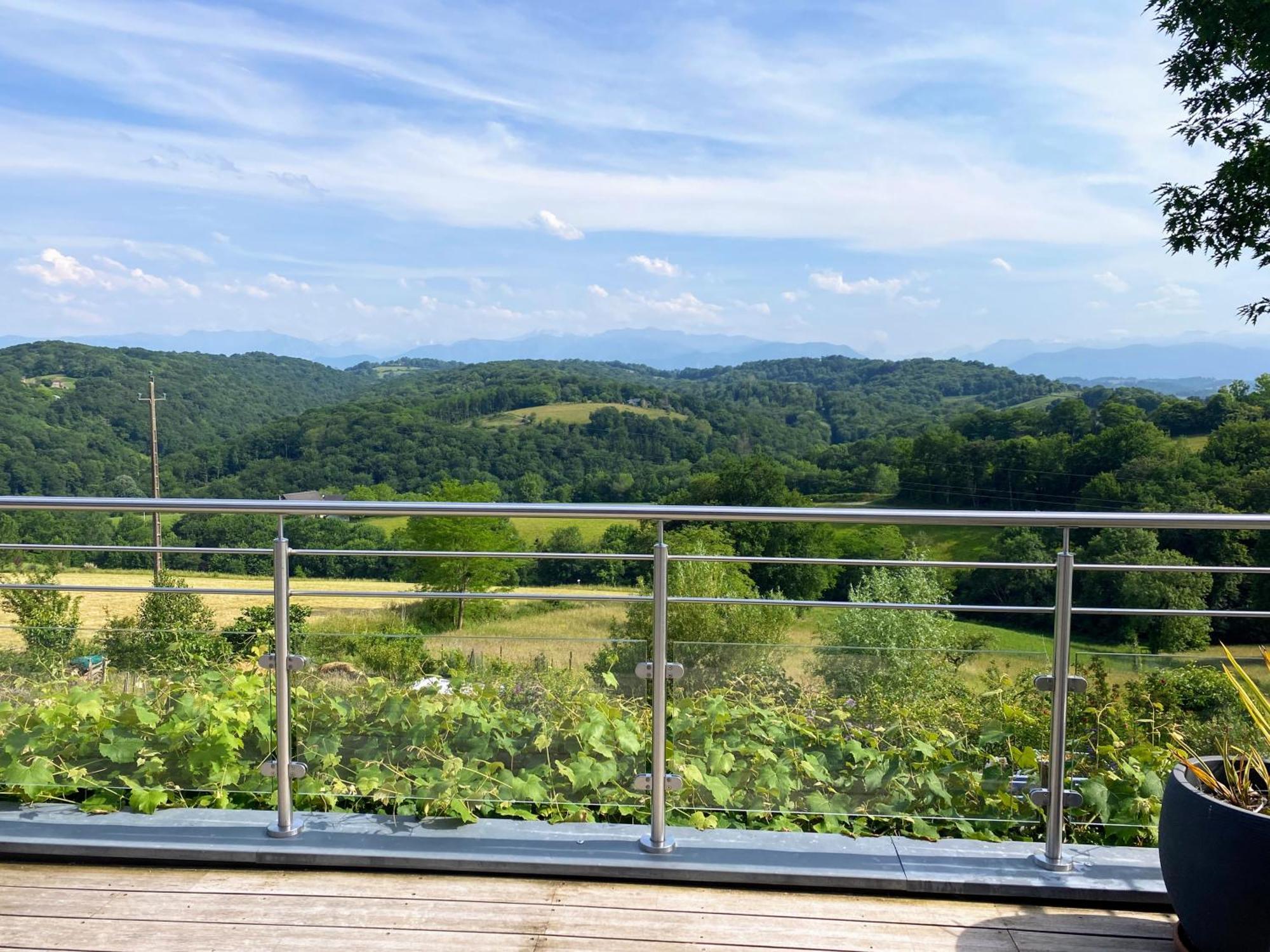 Poulou Pyrenees Apartment Gelos ภายนอก รูปภาพ